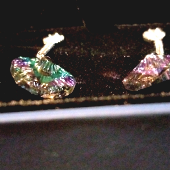 ⚓Beautiful Sterling Silver and Swarovski Crystal drop Heart Earrings - Picture 2 of 6